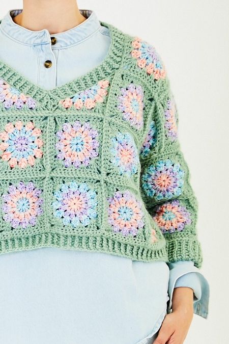 Aran Crochet Cardigan & jumper pattern | 10172