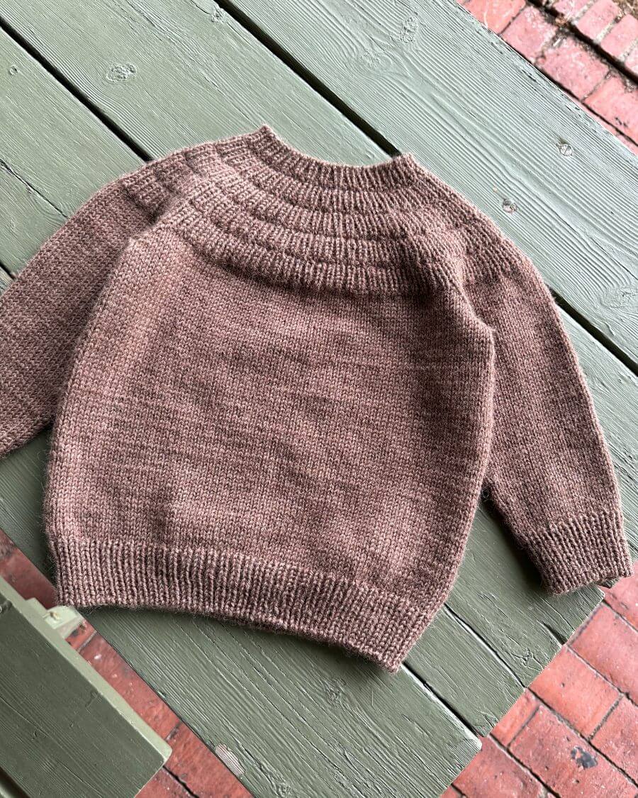 Anker’s Sweater Junior | Petite Knit patterns