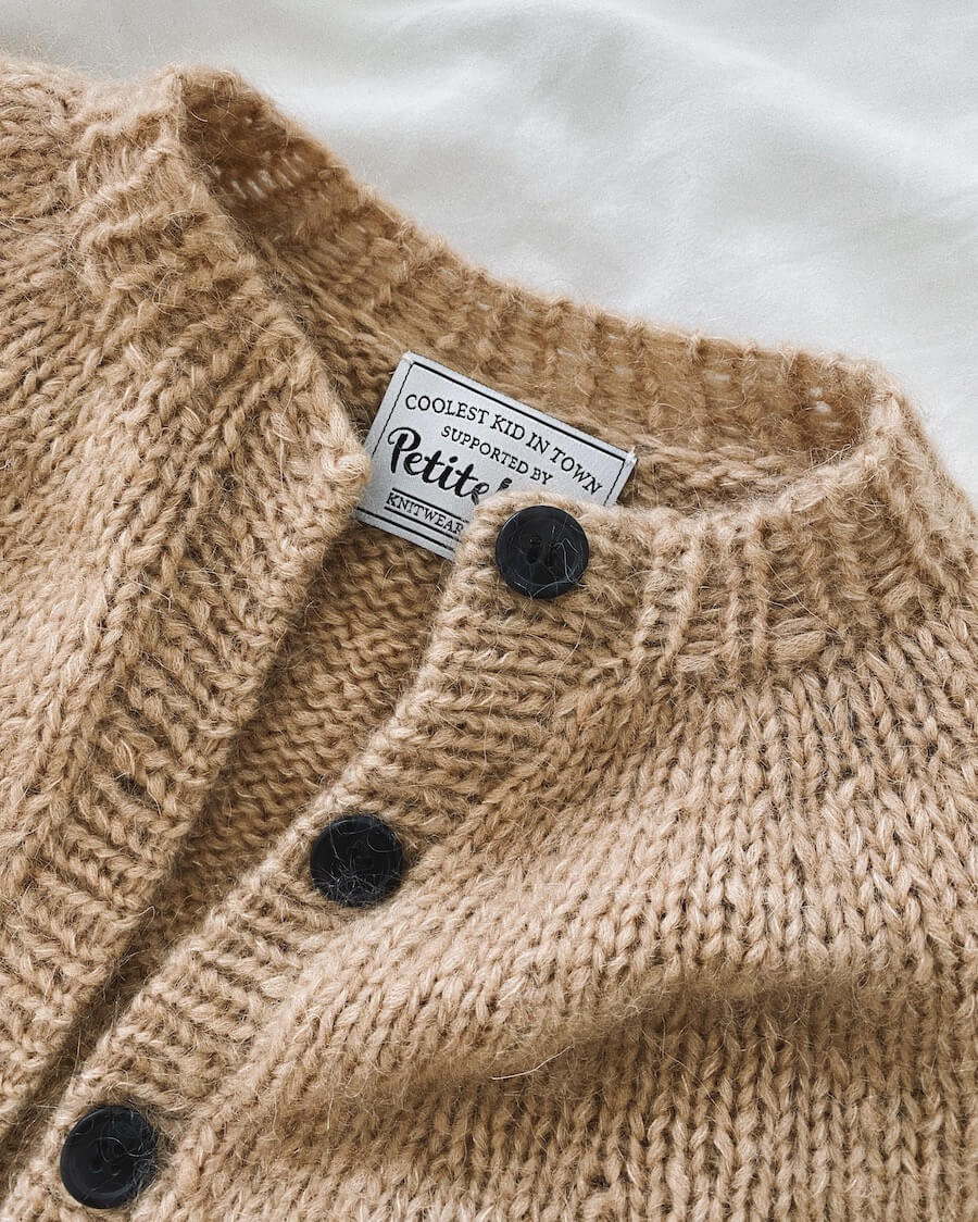 Novice Cardigan Junior - Chunky Edition | Petite Knit patterns