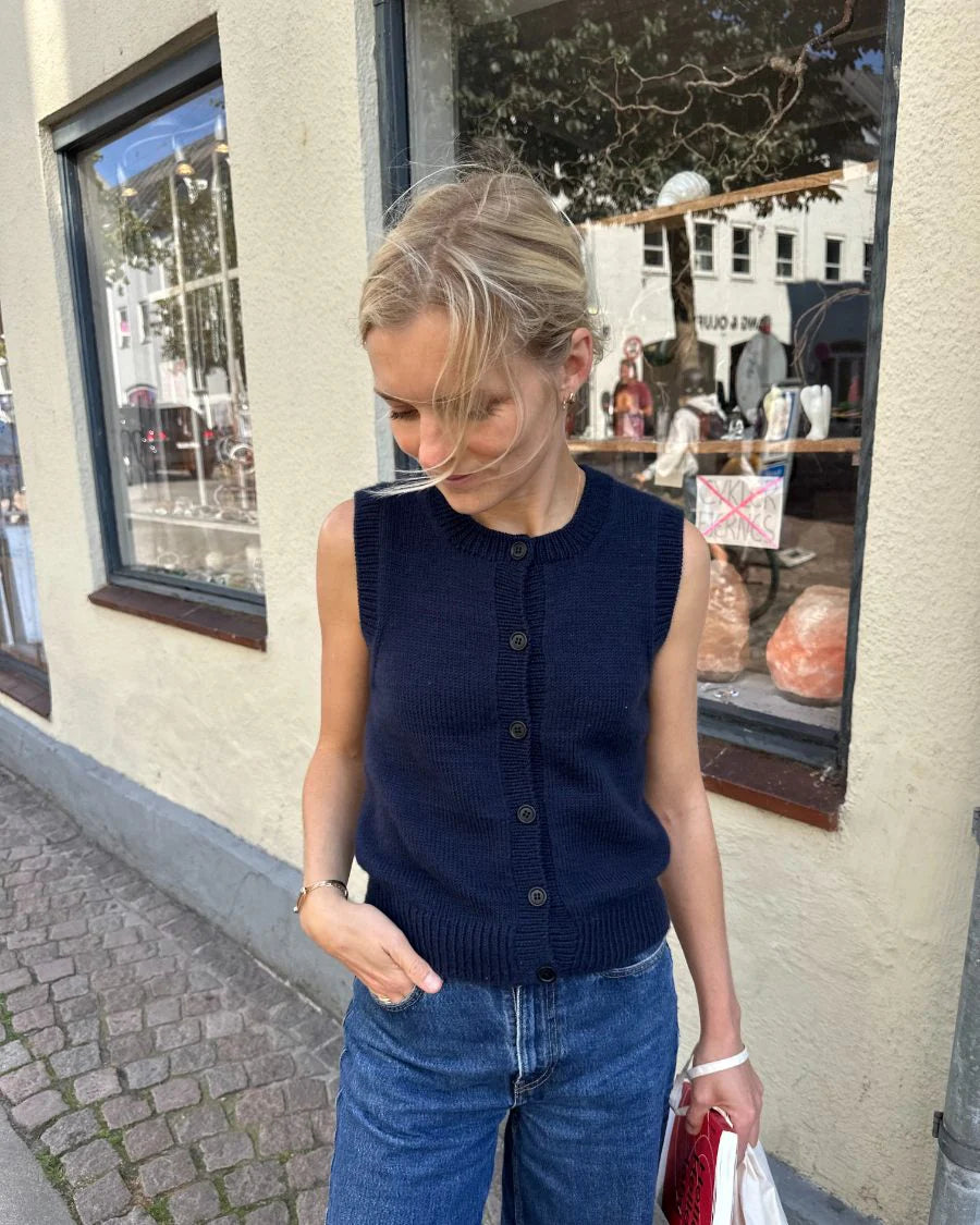 Maggie Vest | Petite Knit patterns