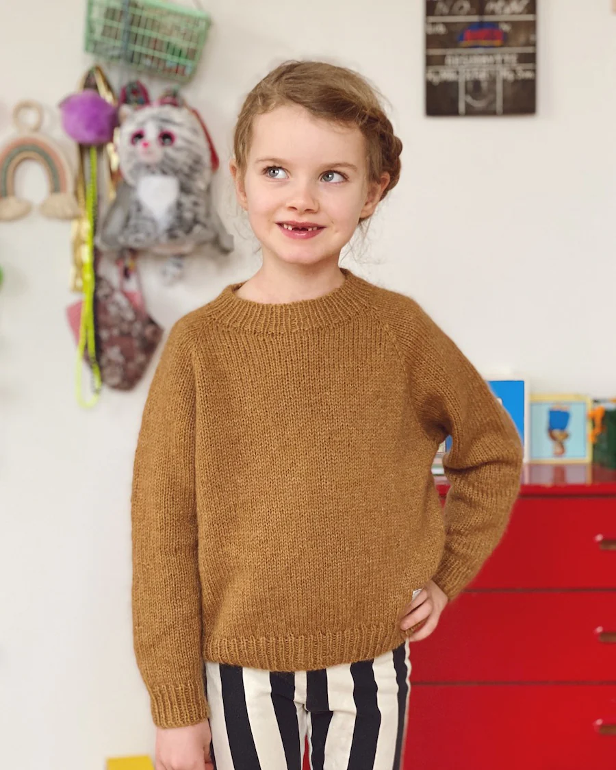 No Frills Sweater Junior | Petite Knit patterns