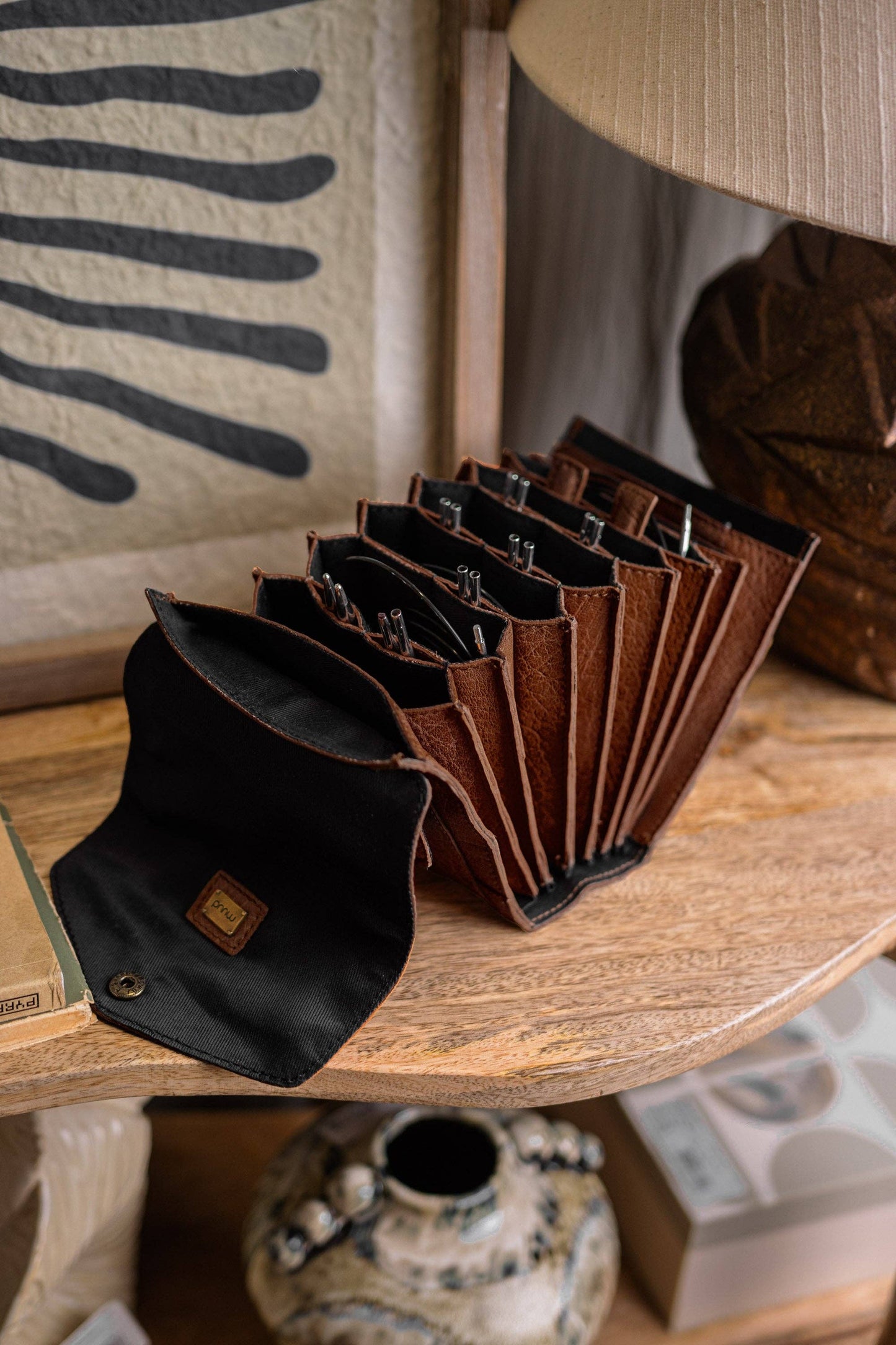 Betina Needle Case: Black / One size