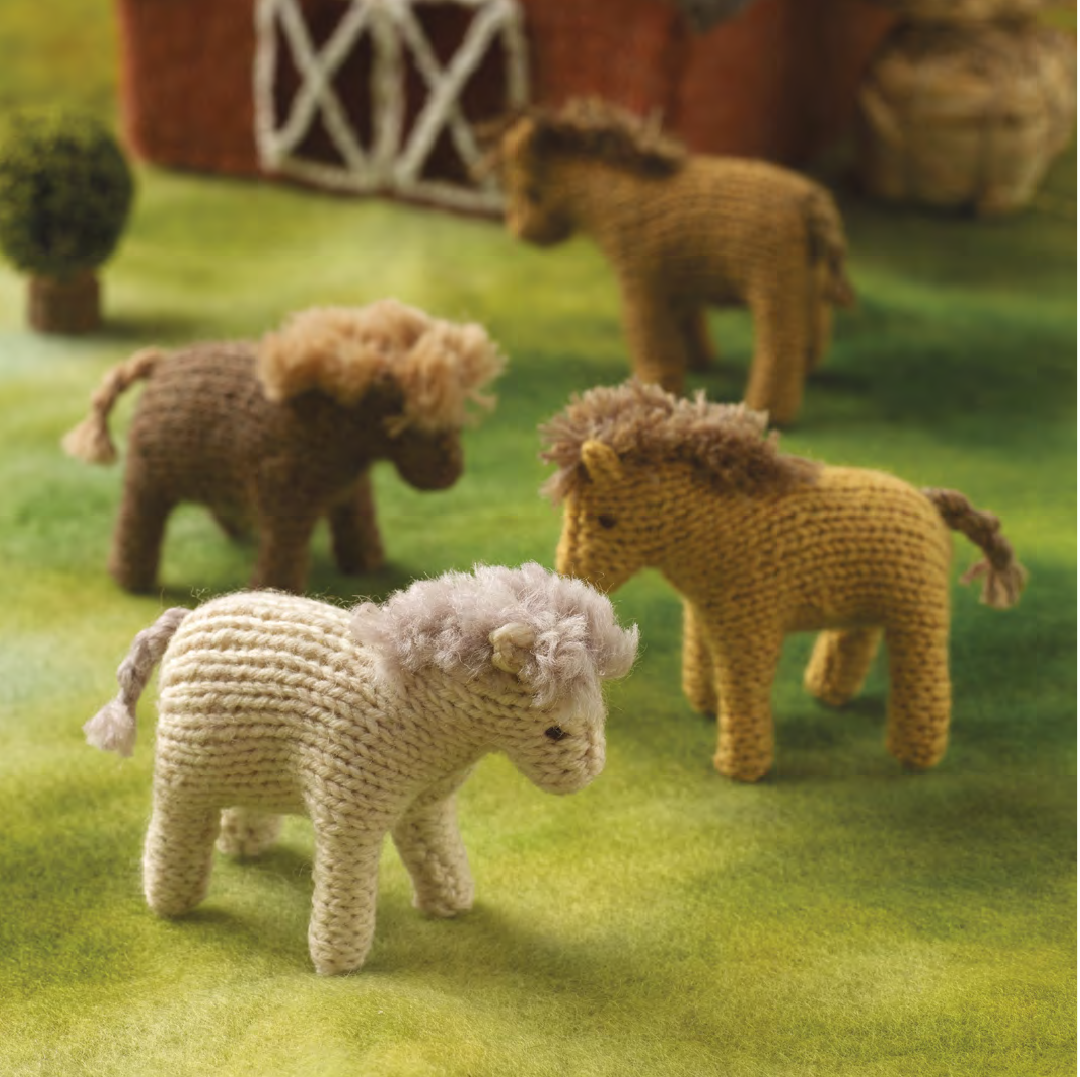 Knit a Mini Farmyard | Sachiyo Ishii