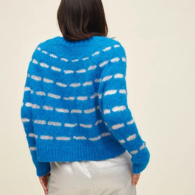 52 Weeks of Chunky Knits | Laine