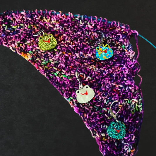 Glitter Frog stitch marker set