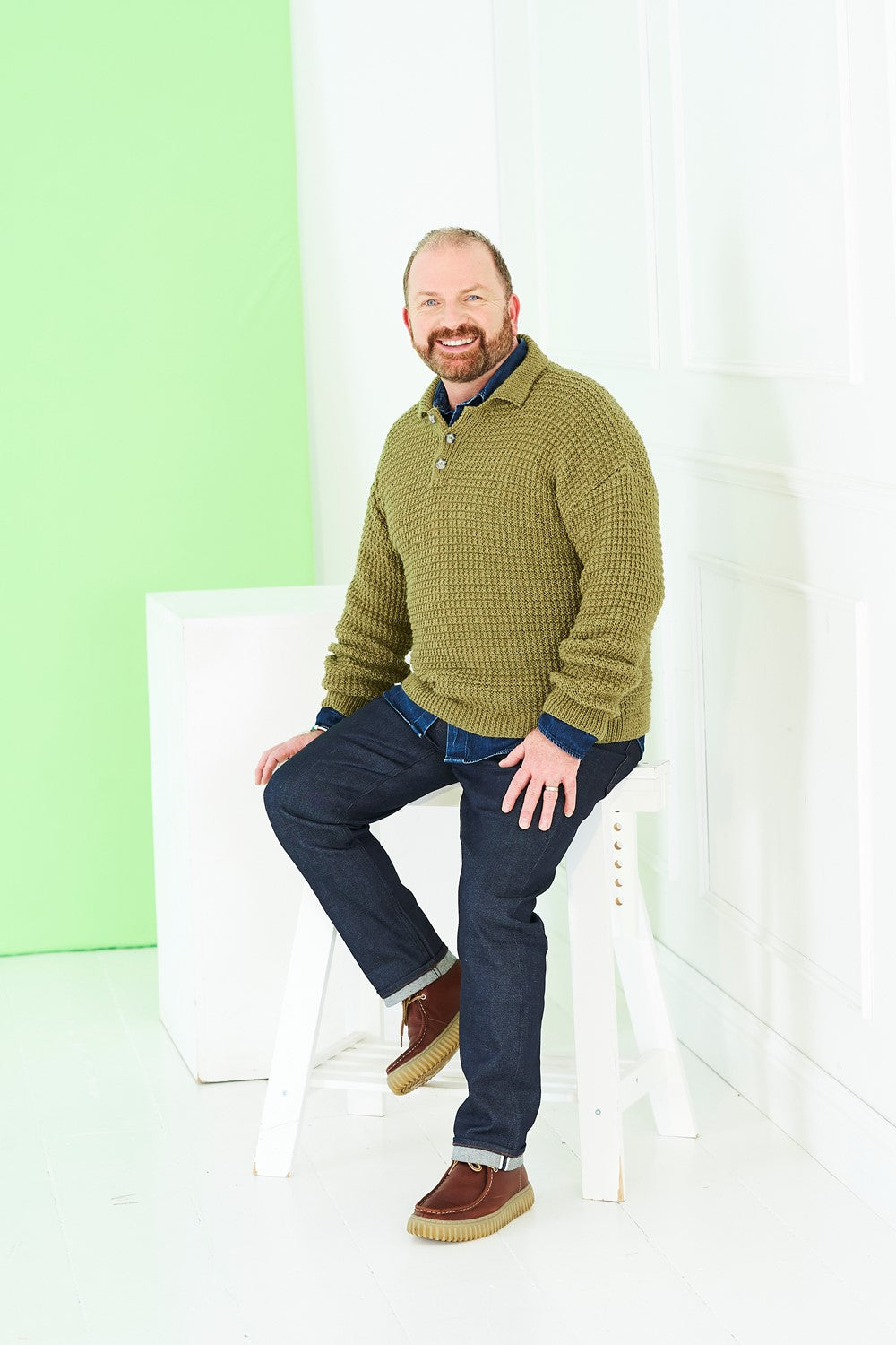 Men’s Cardigan & Sweater Pattern | Stylecraft 10230