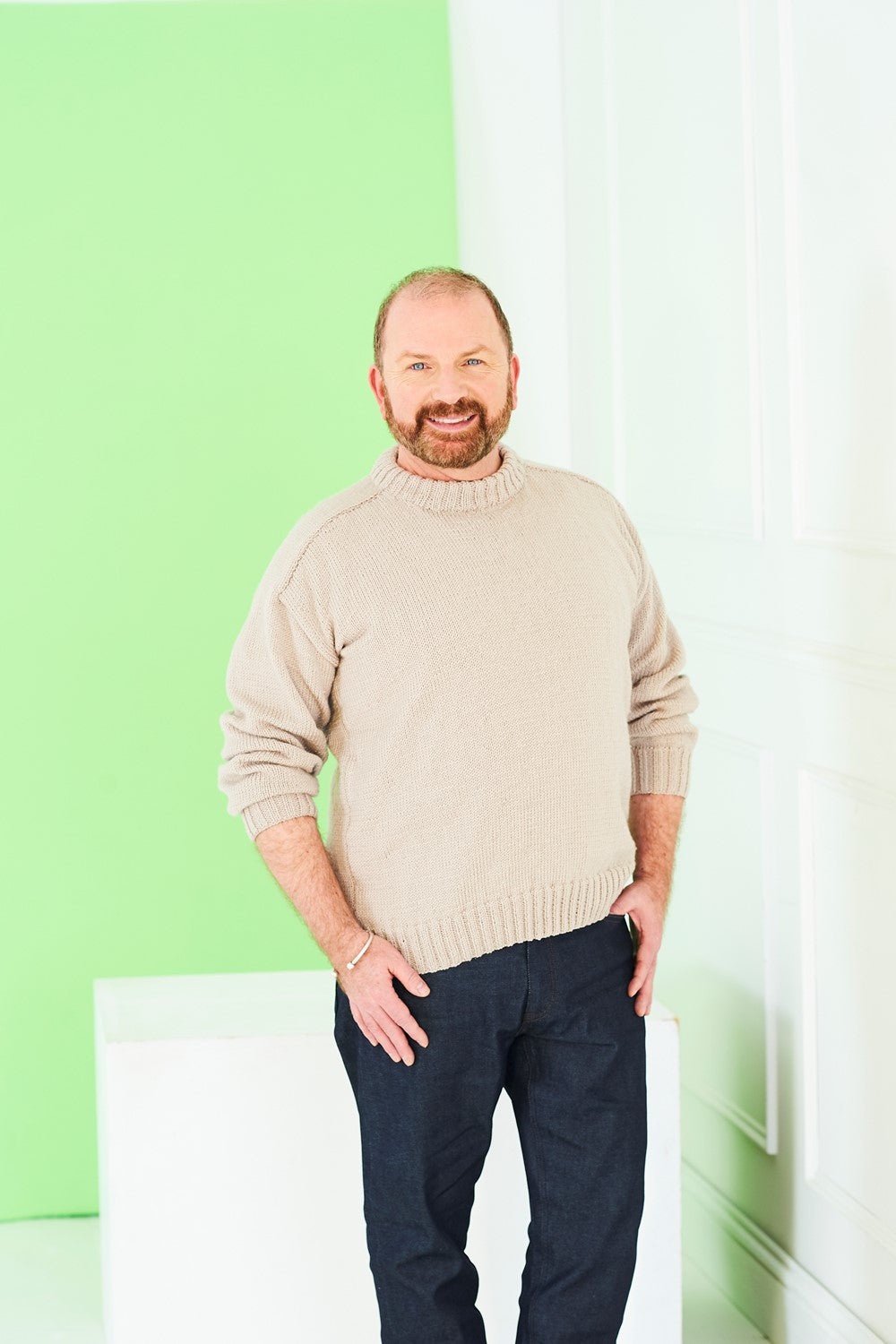 Men’s Sweater Patterns | Stylecraft 10231