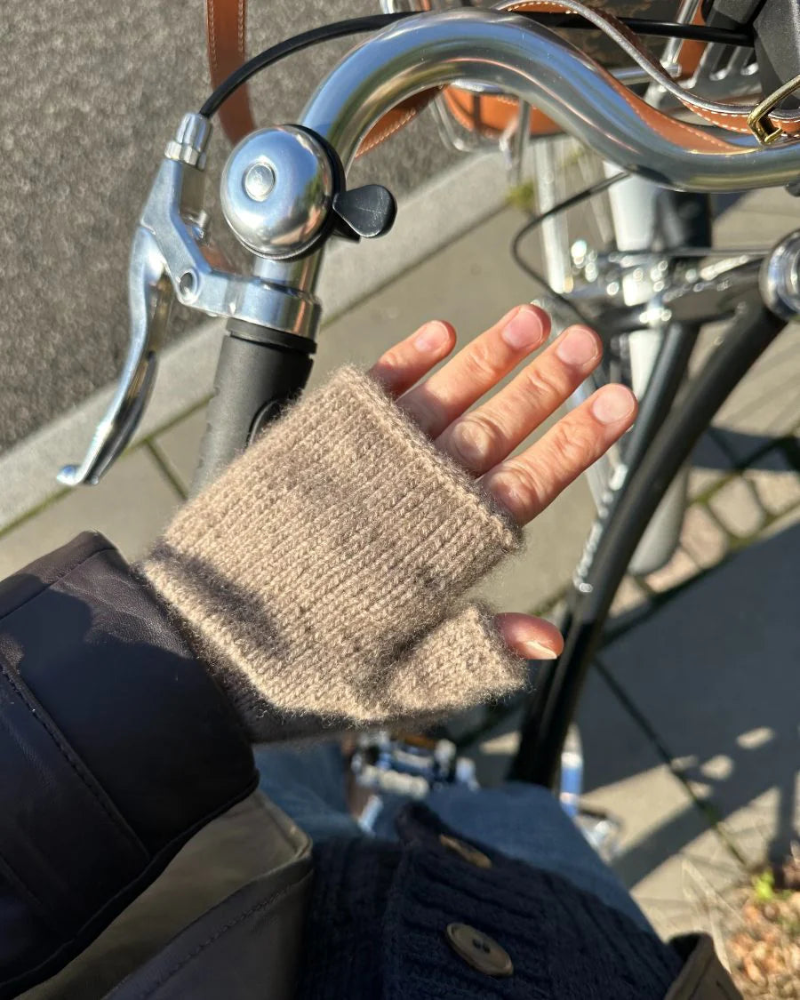 Penny Gloves | Petite Knit patterns