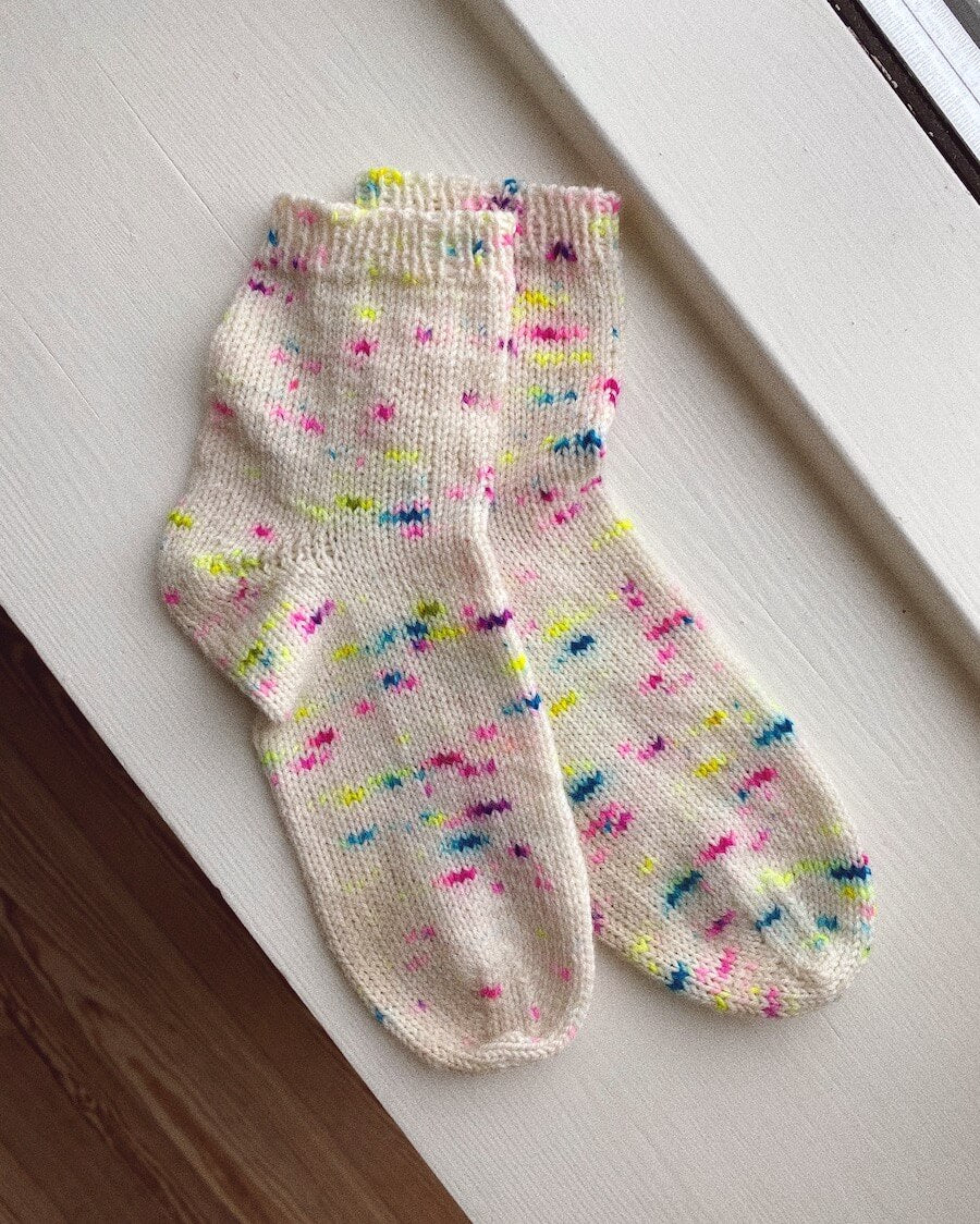 Everyday Socks Junior | Petite Knit patterns
