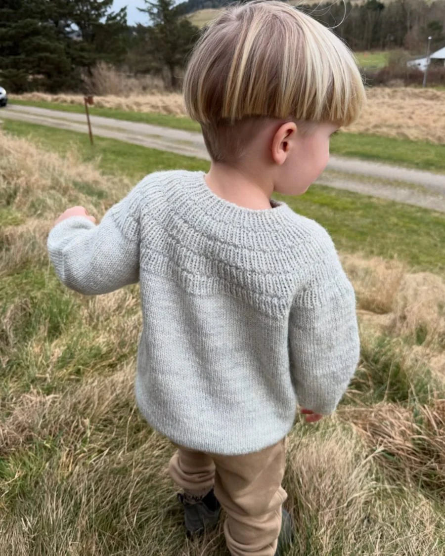 Anker’s Sweater Junior | Petite Knit patterns