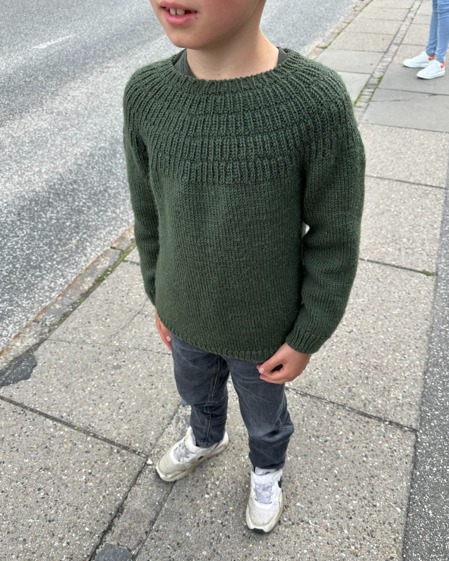 Anker’s Sweater Junior | Petite Knit patterns