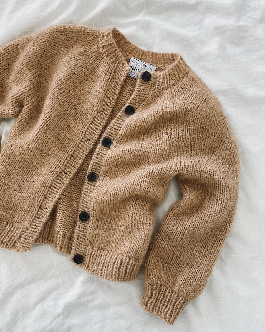 Novice Cardigan Junior - Chunky Edition | Petite Knit patterns