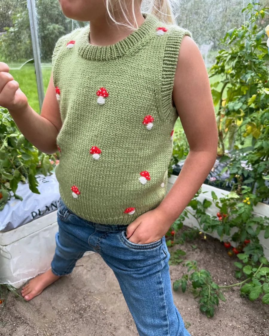 Novice Slipover Junior  | Petite Knit patterns