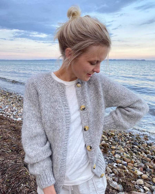 Novice Cardigan - Chunky Edition | Petite Knit patterns