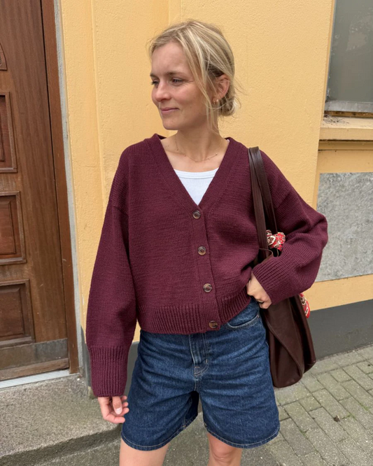 Scarlet Cardigan | Petite Knit patterns