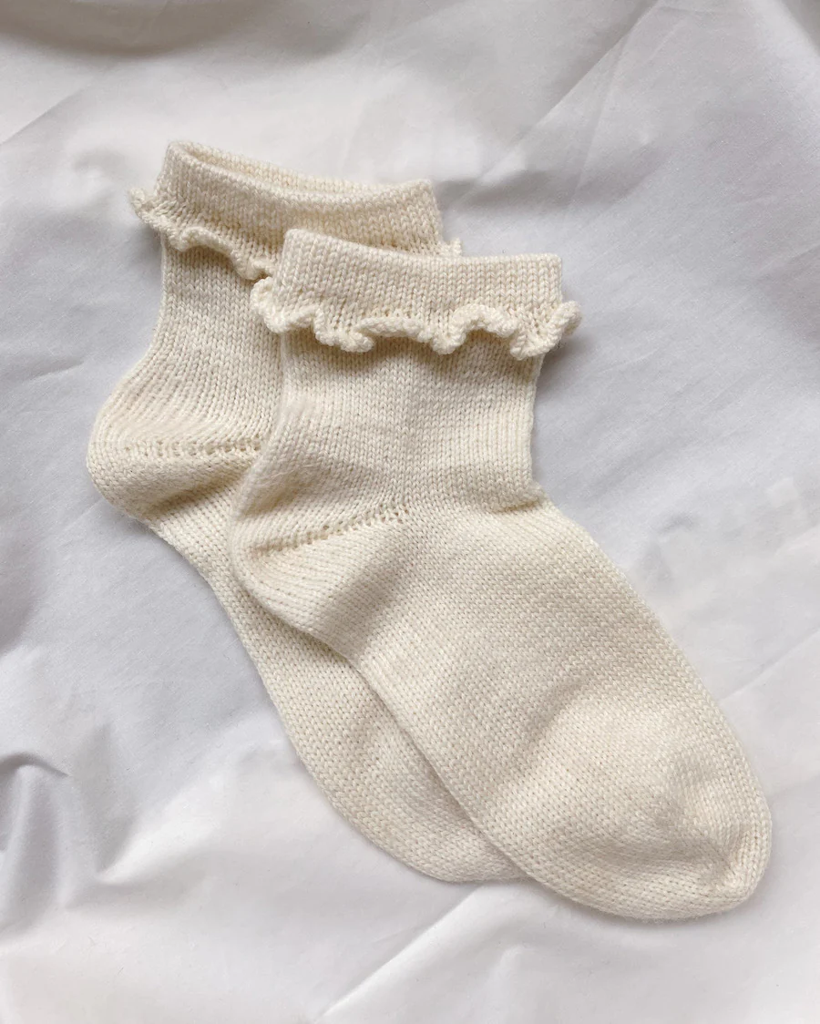 Ruffle Socks | Petite Knit patterns