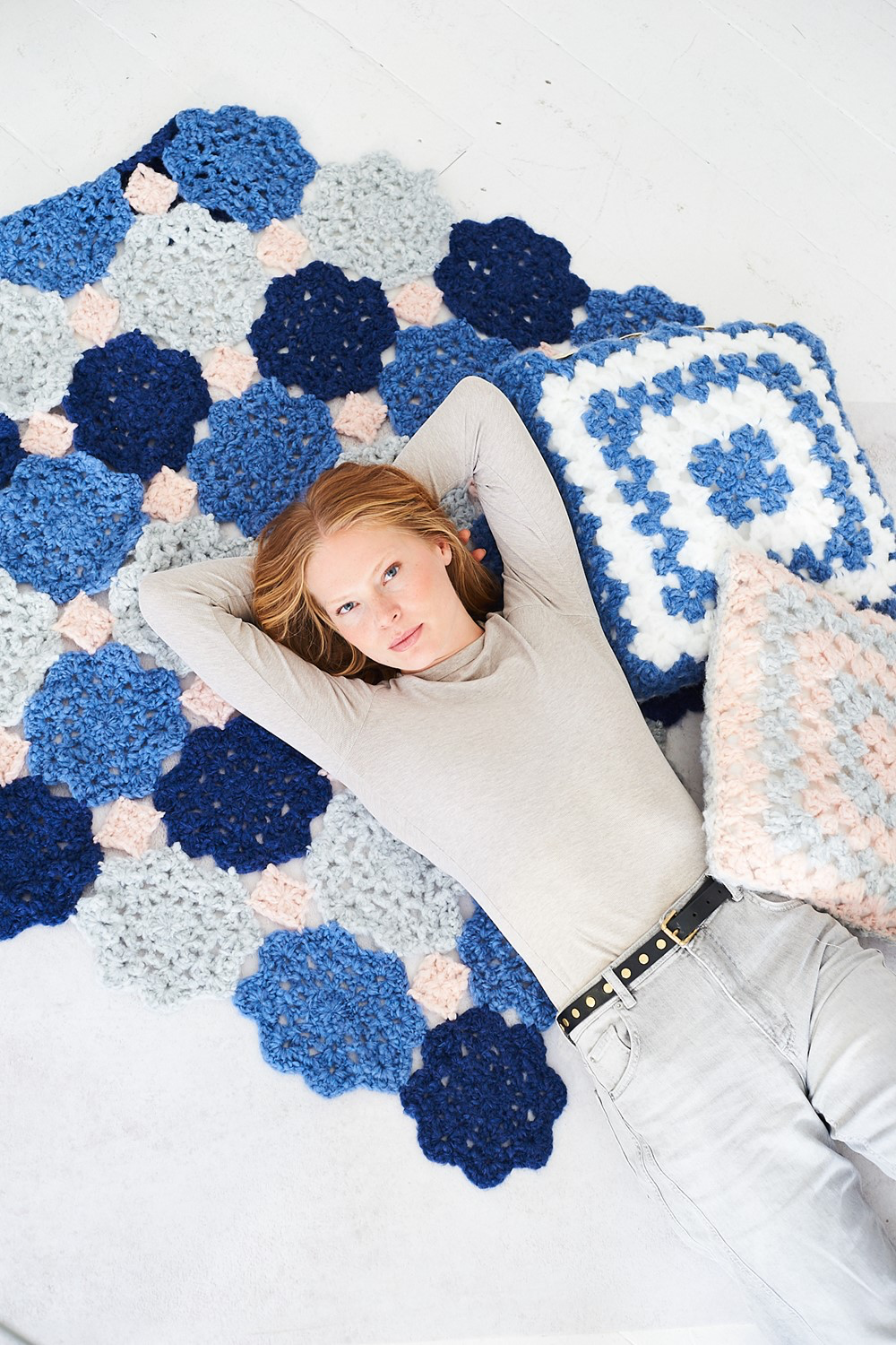 Crochet Blanket & Cushion patterns | Super Chunky | Stylecraft 10257