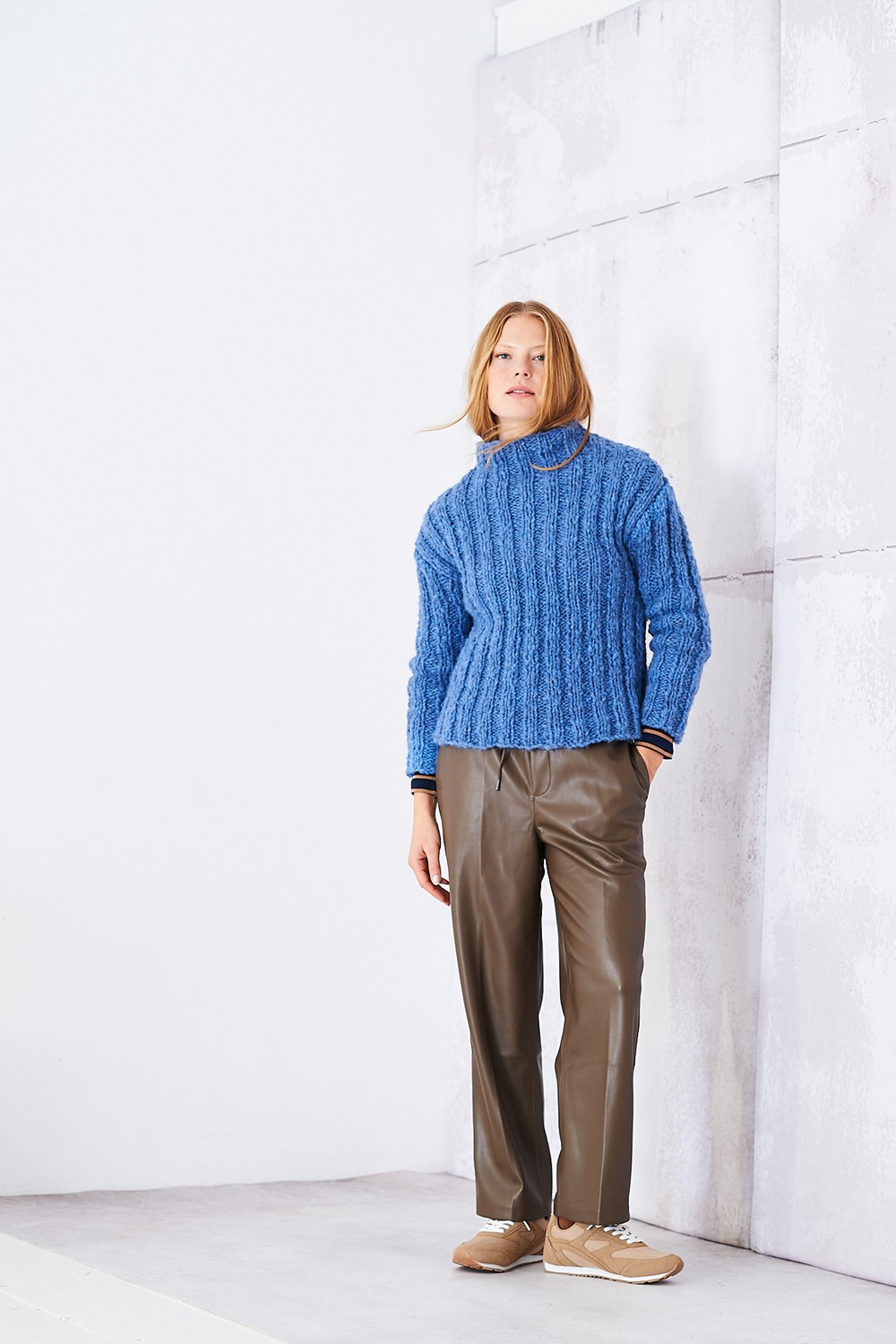 Knitted Sweater patterns | Super Chunky | Stylecraft 10252