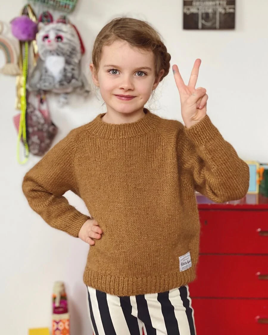 No Frills Sweater Junior | Petite Knit patterns