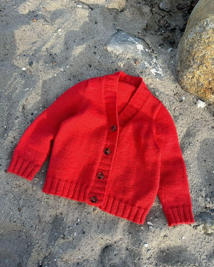 Eva Cardigan Junior | Petite Knit patterns