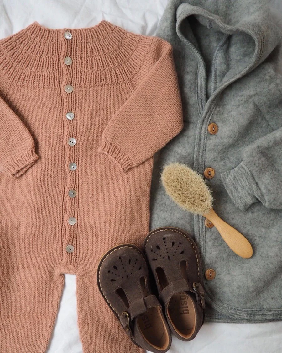 Anker’s Onesie | Petite Knit patterns
