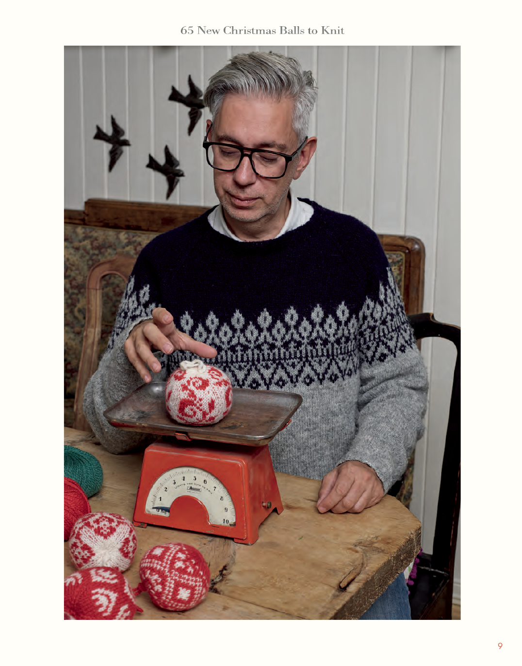 65 Christmas Balls to Knit | Arne & Carlos
