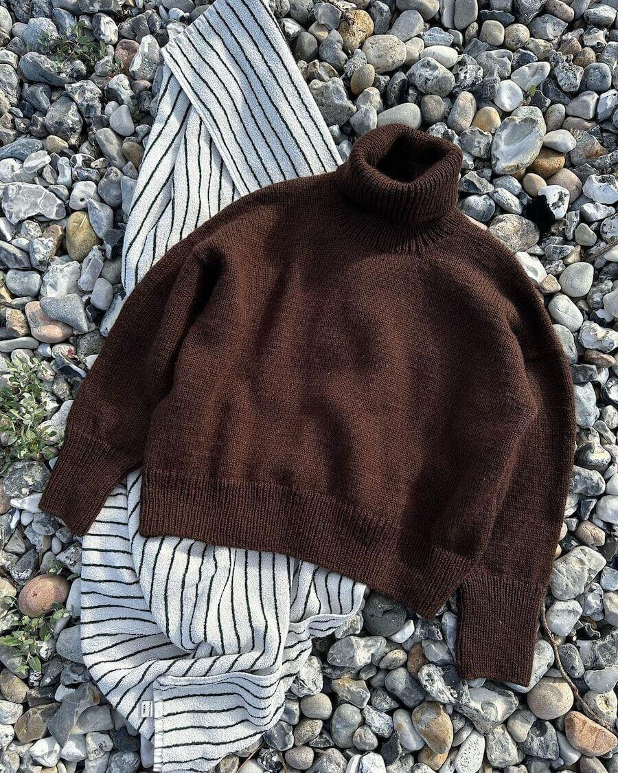 The Chestnut Sweater  | Petite Knit patterns