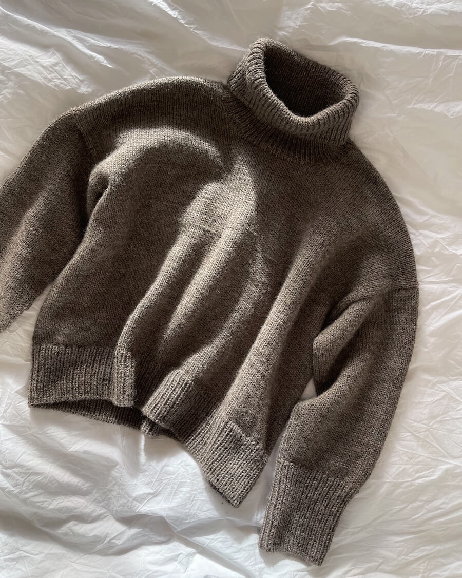 The Chestnut Sweater  | Petite Knit patterns