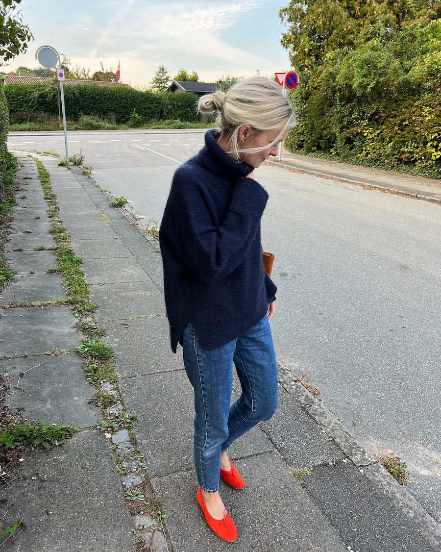 The Chestnut Sweater  | Petite Knit patterns