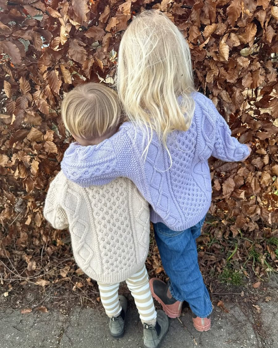 Dagmar Sweater Junior | Petite Knit patterns