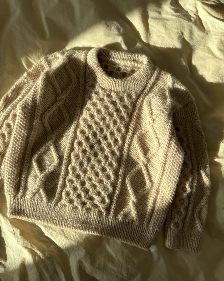 Dagmar Sweater Junior | Petite Knit patterns