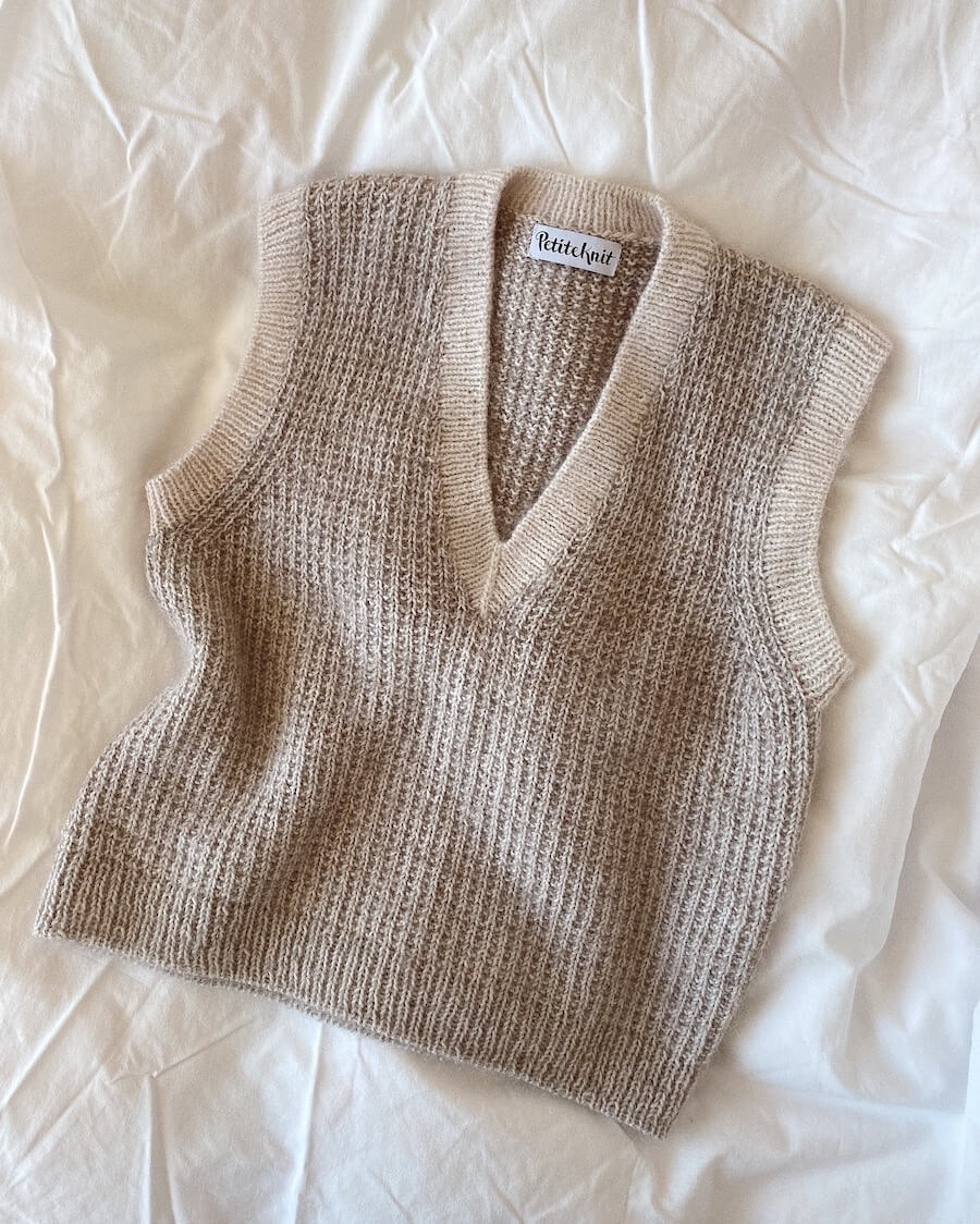 Friday Slipover V-neck | Petite Knit patterns
