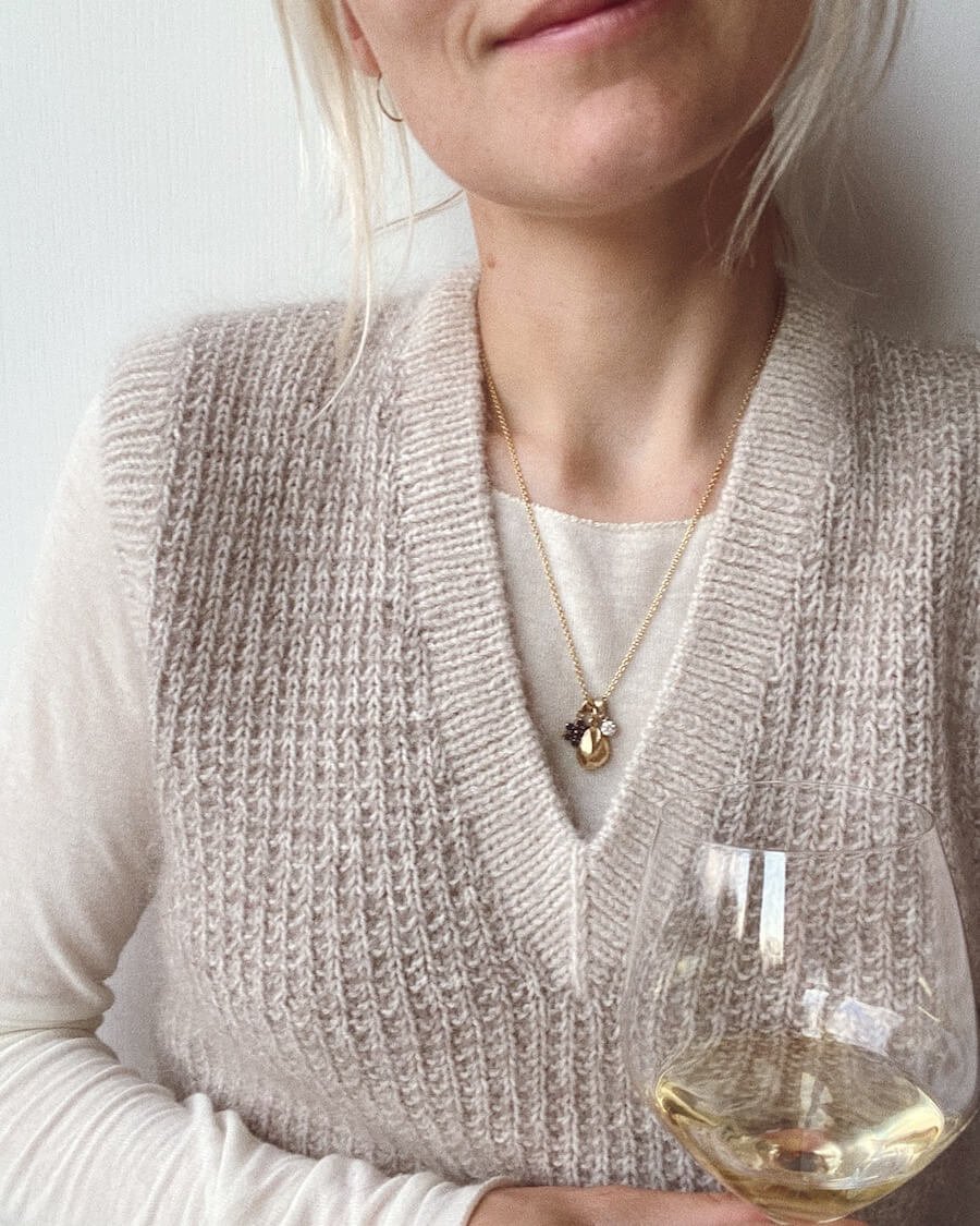 Friday Slipover V-neck | Petite Knit patterns
