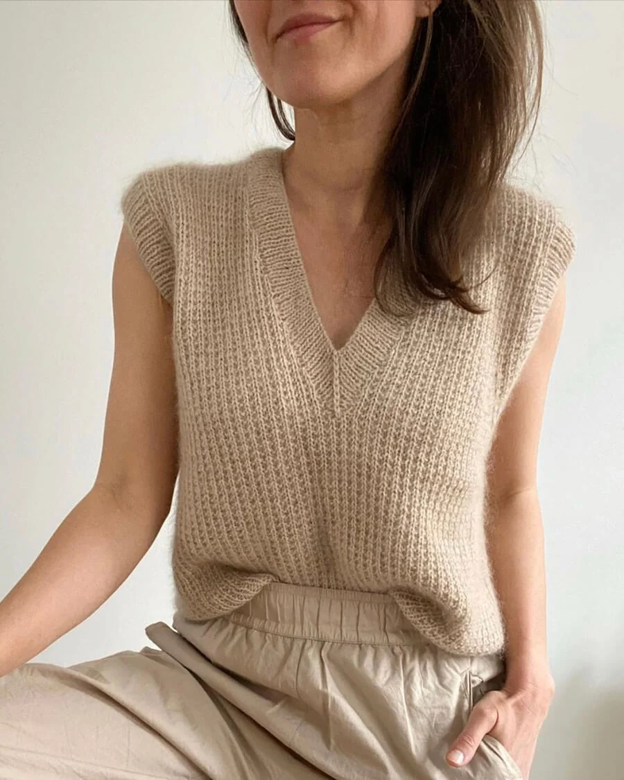 Friday Slipover V-neck | Petite Knit patterns