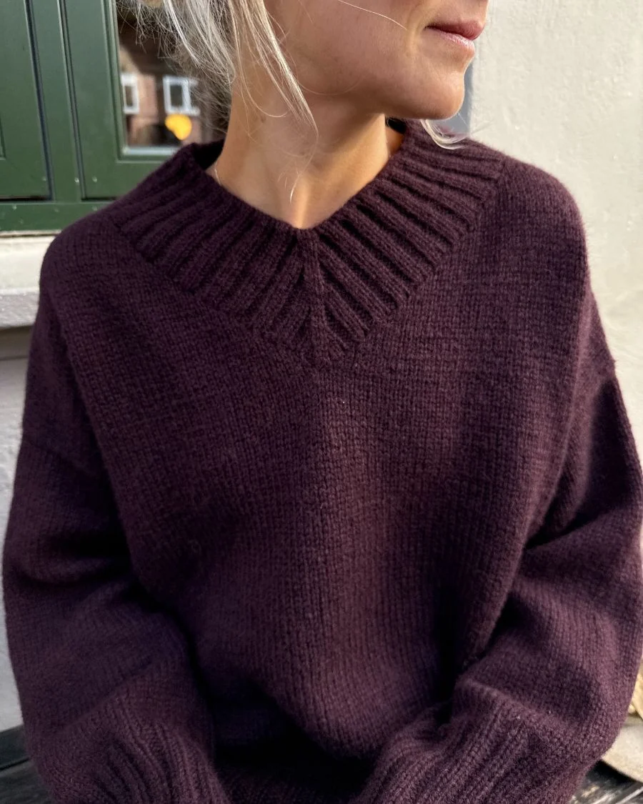 Hannah Sweater V-neck | Petite Knit patterns