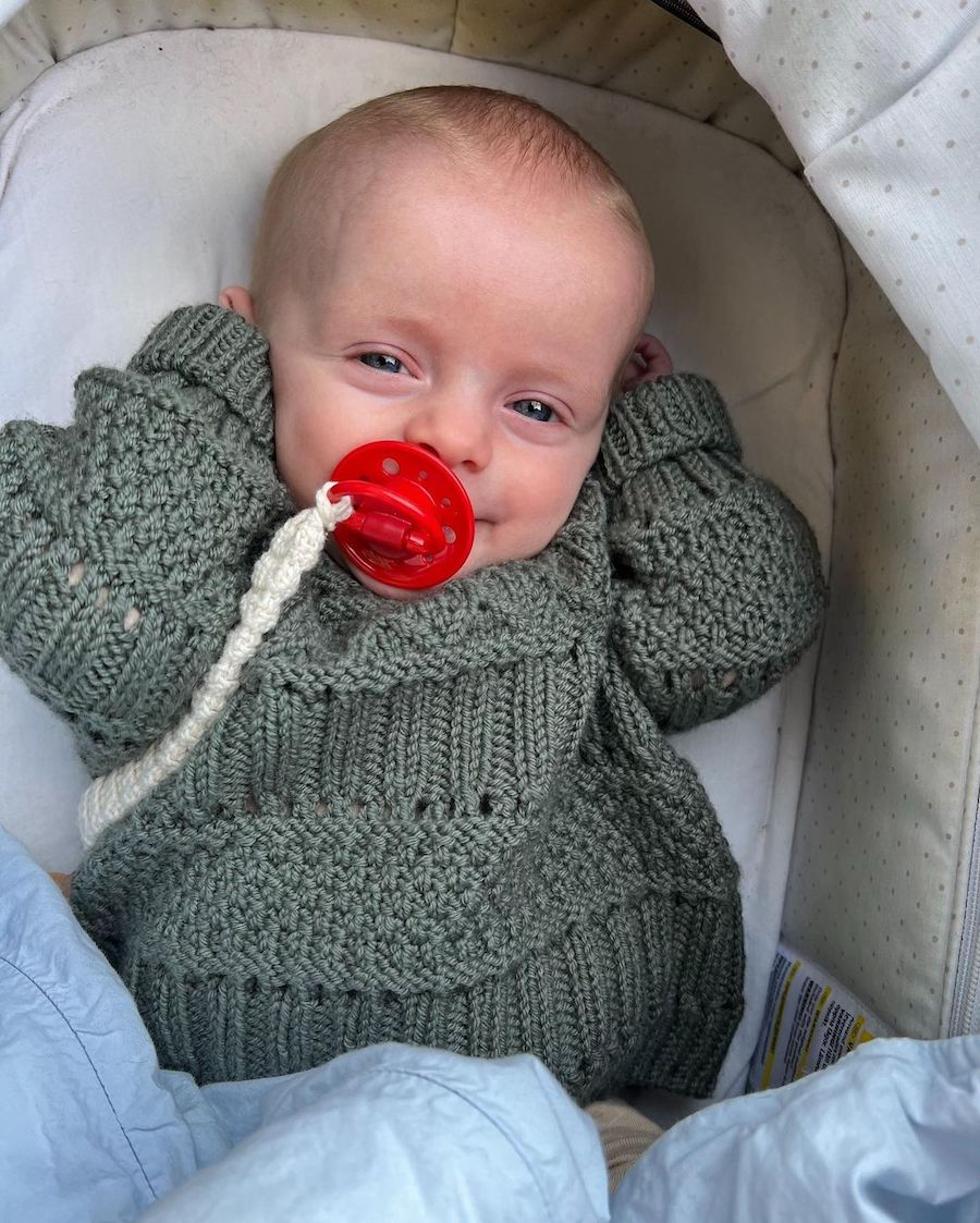 Ingrid Sweater Baby | Petite Knit patterns