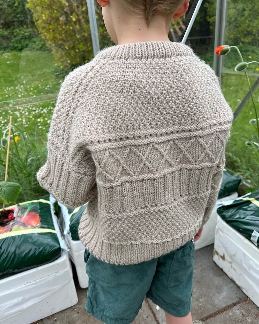 Ingrid Sweater Junior | Petite Knit patterns