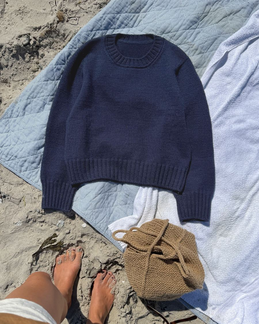 Vega Sweater | Petite Knit patterns