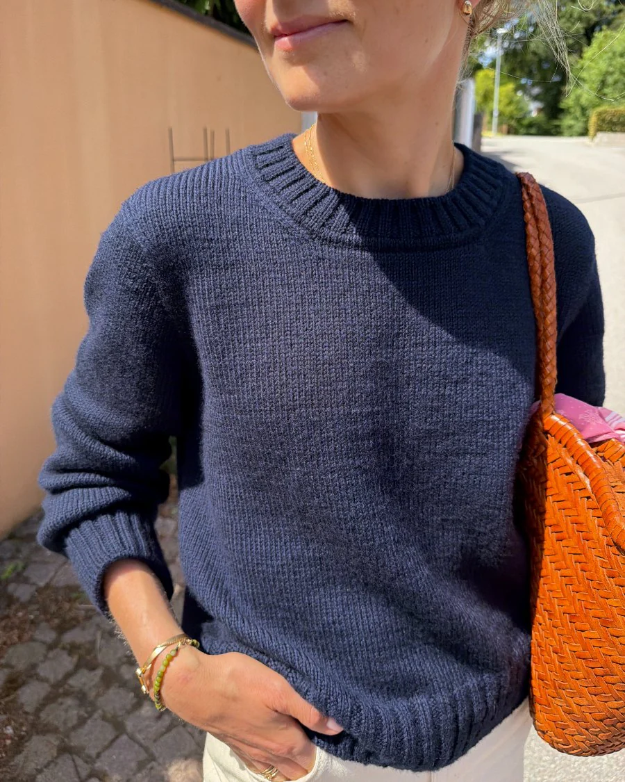 Vega Sweater | Petite Knit patterns