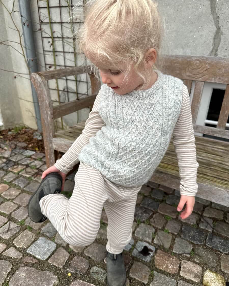 Moby Slipover mini | Petite Knit patterns