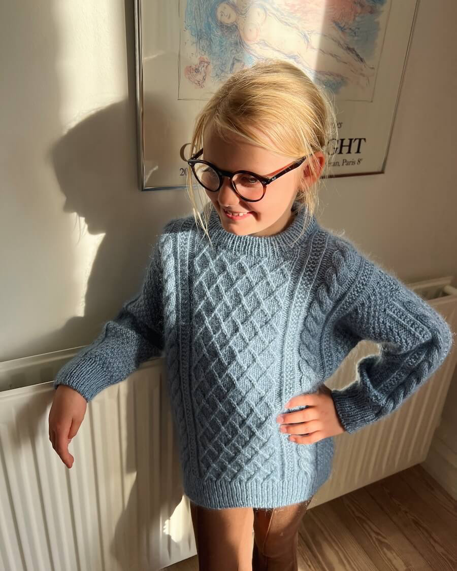Moby Sweater Junior | Petite Knit patterns