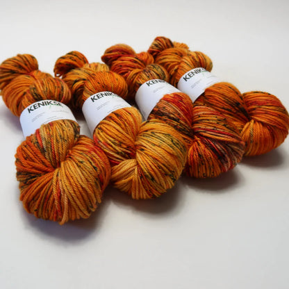 DK Merino from Kenikse Yarns | Space Dust