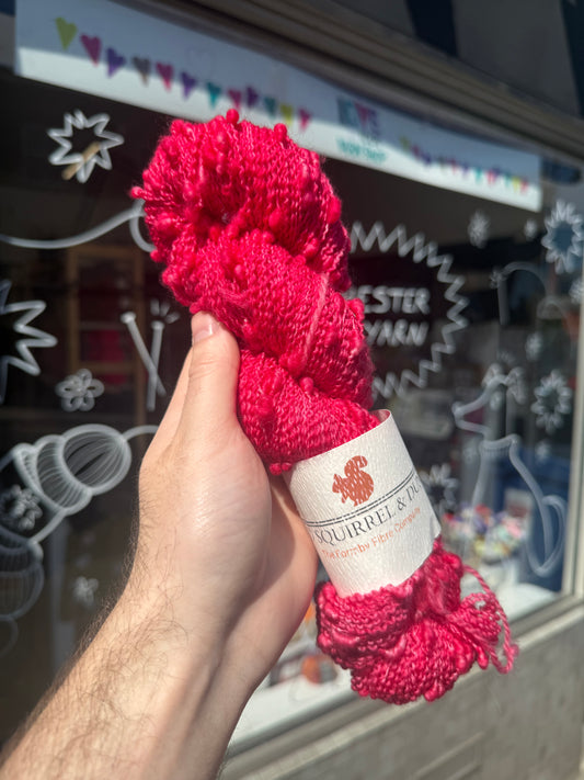 4ply Slub from Red Squirrel & Dune | Lipstick