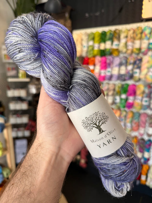 4ply/ SPARKLE SOCK from Maison d'Olive | Witching hour