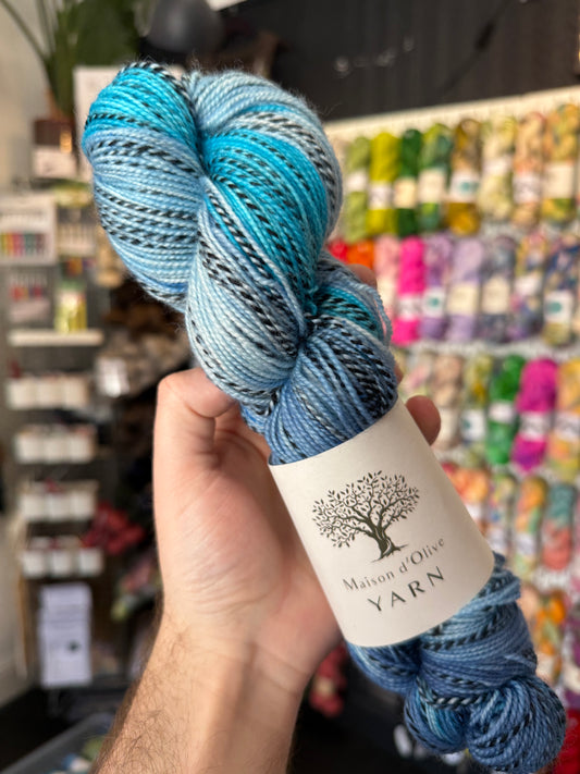 4ply/ SOCK from Maison d'Olive | BLUE Zebra twist