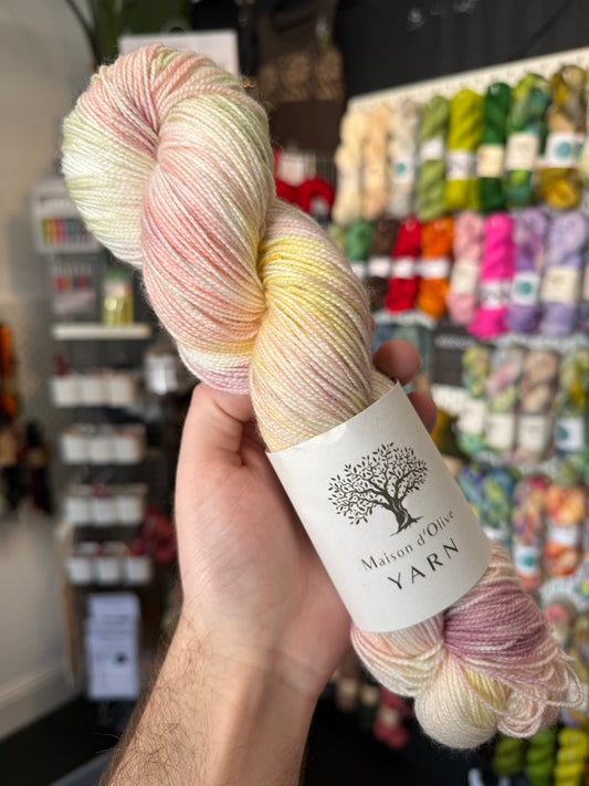 4ply/ SOCK from Maison d'Olive | Peach kisses