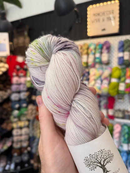 4ply/ SOCK from Maison d'Olive | Spring Bloom