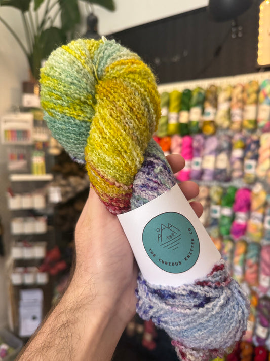 DK Merino Boucle from The Curious Knitter Co | Meeting in the middle