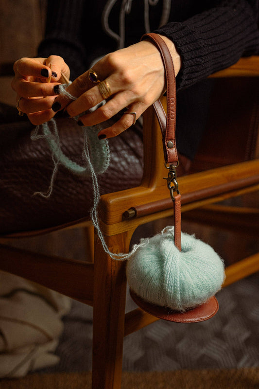 Gyrit Yarn Holder | MUUD