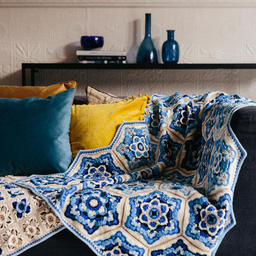 Delft crochet blanket by Janie Crow